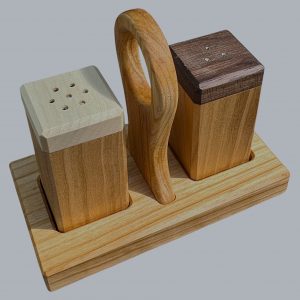Salz und Pfefferstreuer Set aus Kirschholz